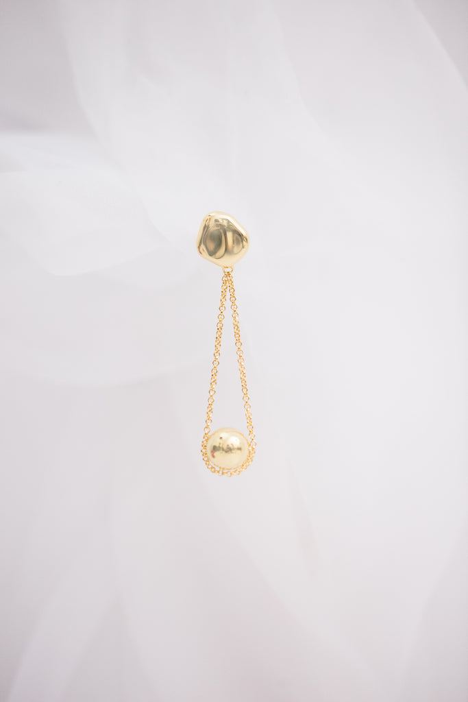 Golden Meteoroid On The Chain Earring / Brooch